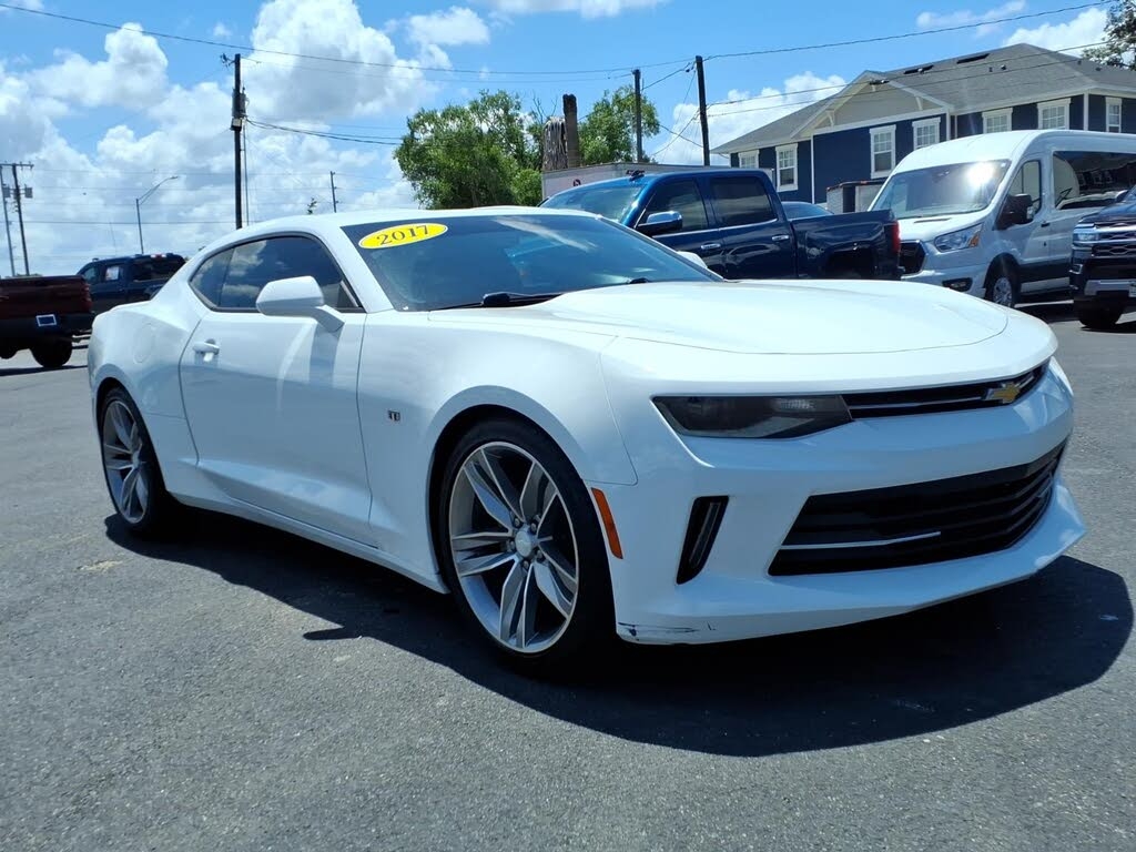2017 Chevrolet Camaro 2.0 1LT Automatic's photo