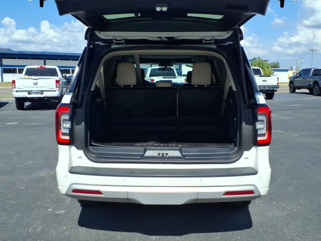 2022 Ford Expedition Platinum - Photo 18
