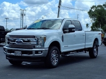 2018 Ford F250 Lariat w/ Lariat Value Package