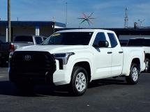 2023 Toyota  Tundra w/ SR Tow Package SR