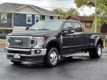 2022 Ford F350 Lariat w/ Lariat Ultimate Package