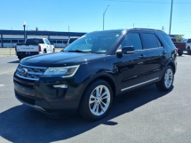 2018 Ford Explorer XLT FWD w/ Equipment Group 202A