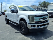 2019 Ford F350 Lariat w/ Lariat Ultimate Package