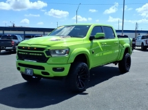 2024 RAM 1500 Laramie AWD/4WD w/ Laramie Level B Equipment Group