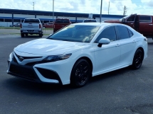2022 Toyota Camry SE FWD w/ Convenience Package