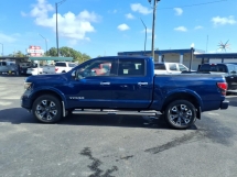 2023 Nissan  Titan Platinum Reserve AWD/4WD w/ Off Road Protection Package