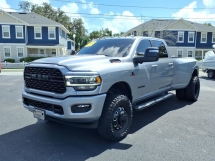 2023 RAM 3500 Big Horn AWD/4WD w/ Level 2 Equipment Group